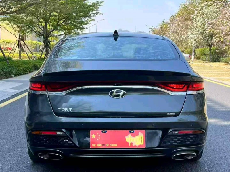 广州19年现代菲斯塔5