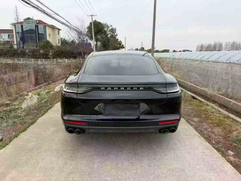 嘉兴24年保时捷帕拉梅拉9