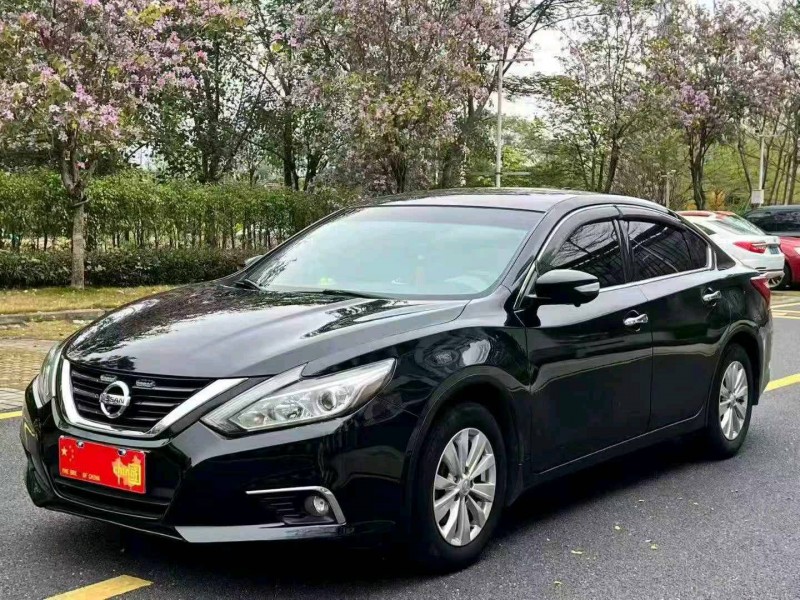 廣州17年日產天籟2