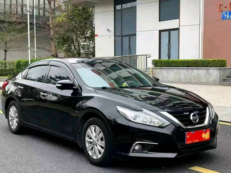 廣州17年日產天籟3