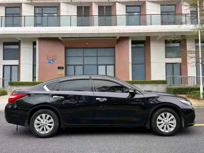 廣州17年日產天籟6