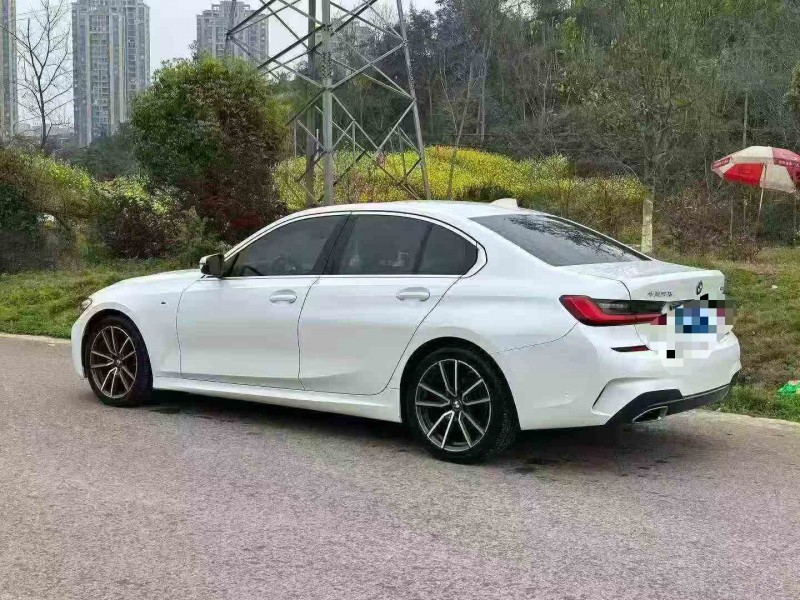 重庆20年宝马3系7