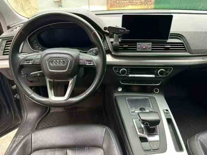 重庆20年奥迪Q54