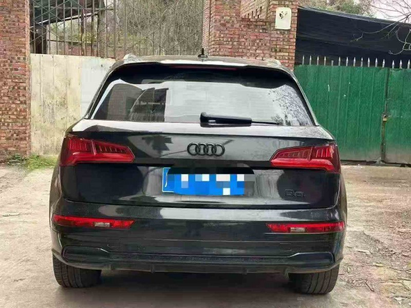 重庆20年奥迪Q59