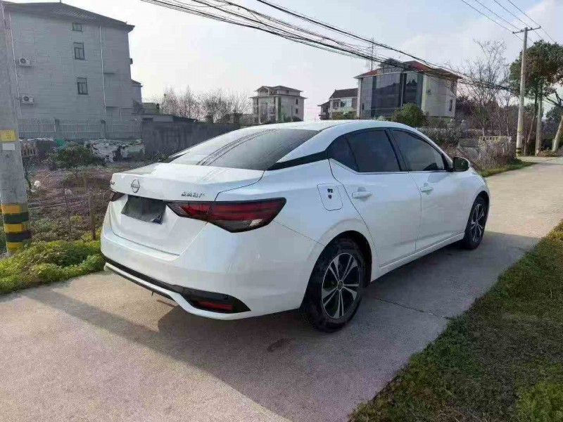 绍兴24年日产轩逸7