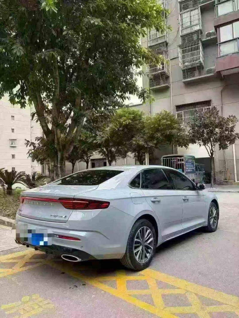 重庆23年吉利星瑞7