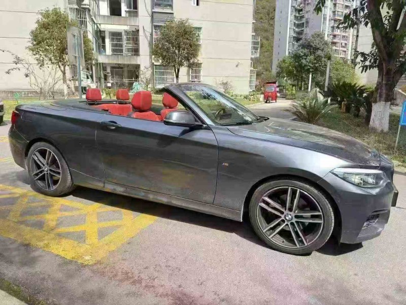 重庆21年宝马2系2