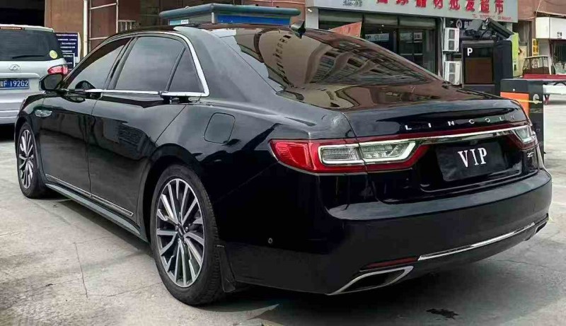 遵义20年林肯大陆6