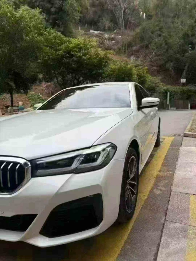 重庆22年宝马5系3