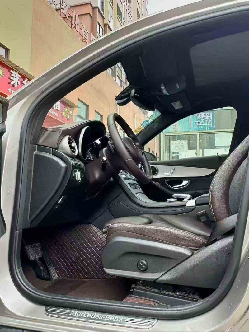 毕节19年奔驰GLC4