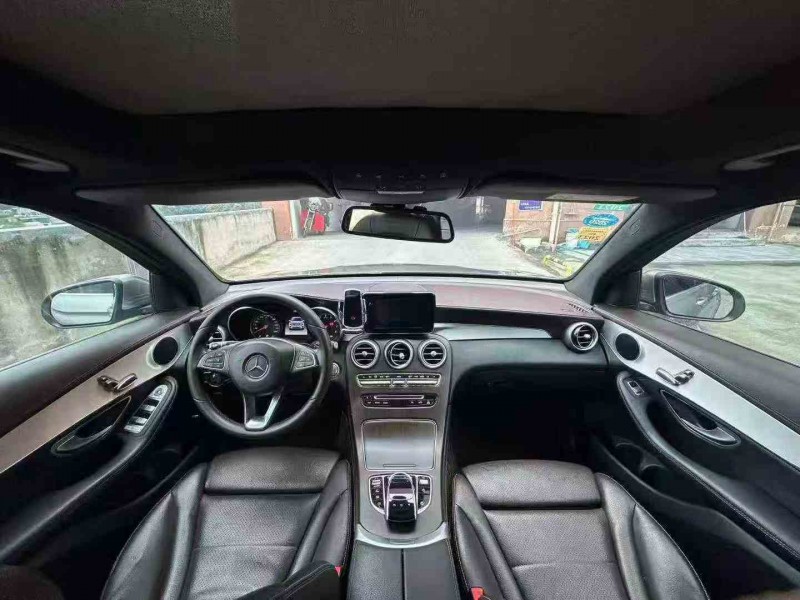 毕节19年奔驰GLC6