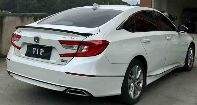 毕节20年本田雅阁7