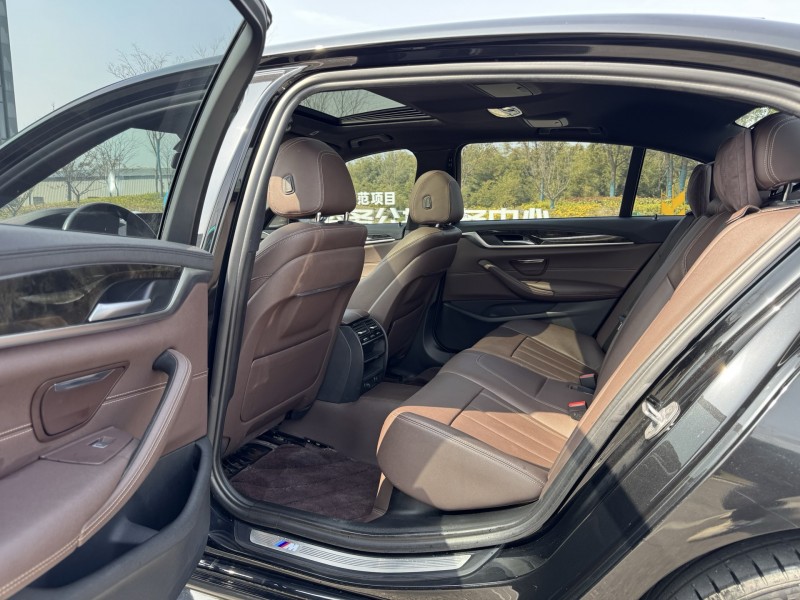 盐城19年宝马5系7