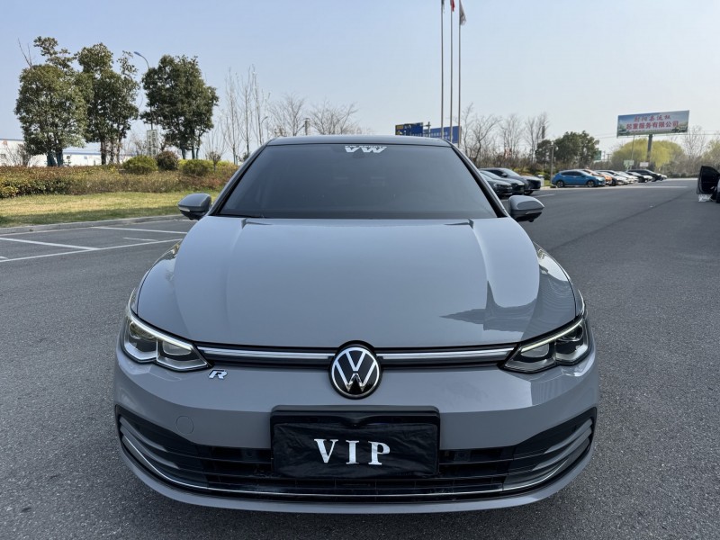 盐城23年大众高尔夫1