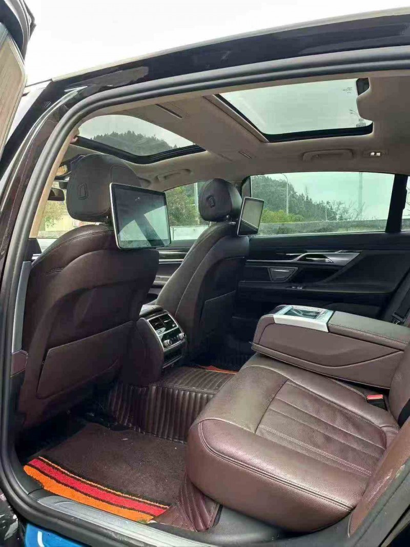 毕节17年宝马7系6