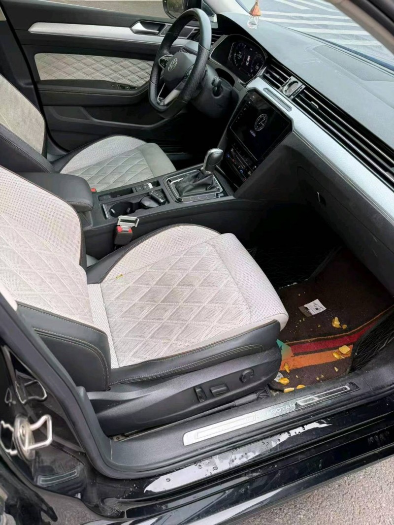 日照23年大众迈腾9