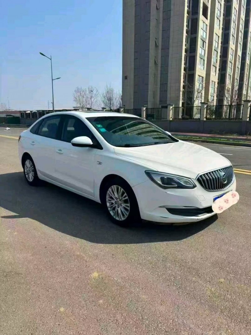 常州16年别克英朗2