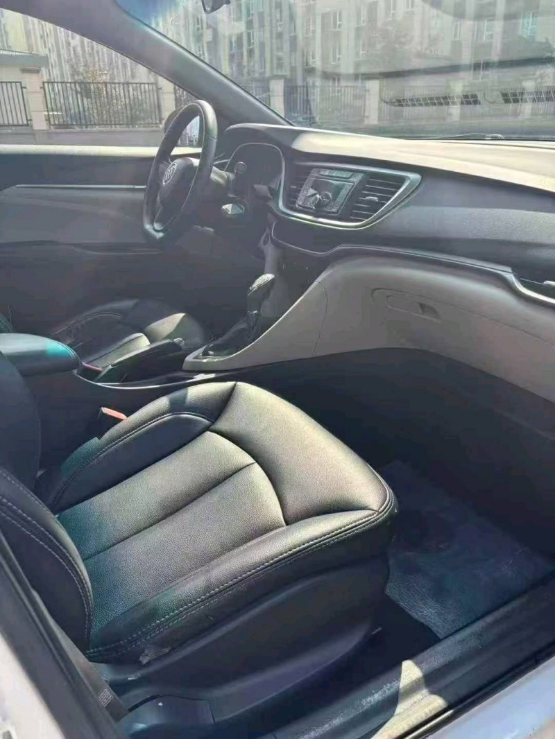 常州16年别克英朗5