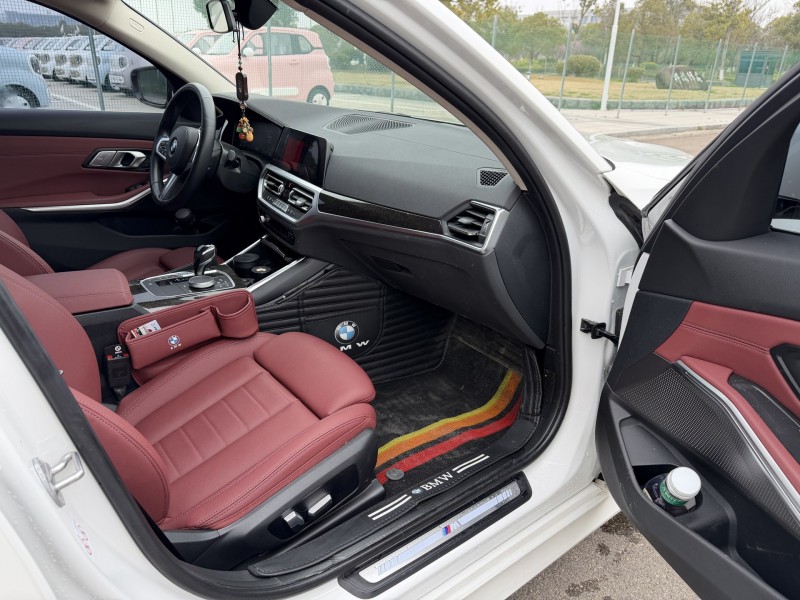 连云港21年宝马3系2