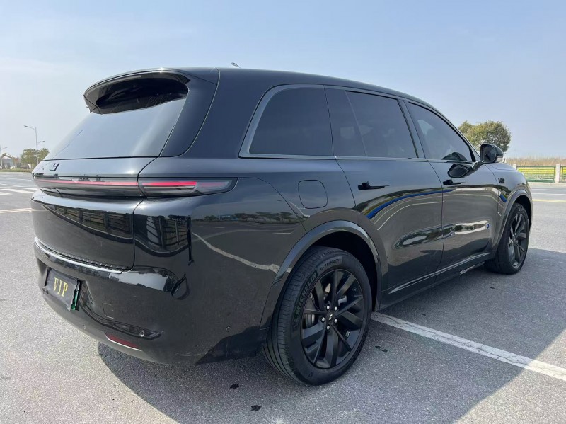 鹽城23年理想L89