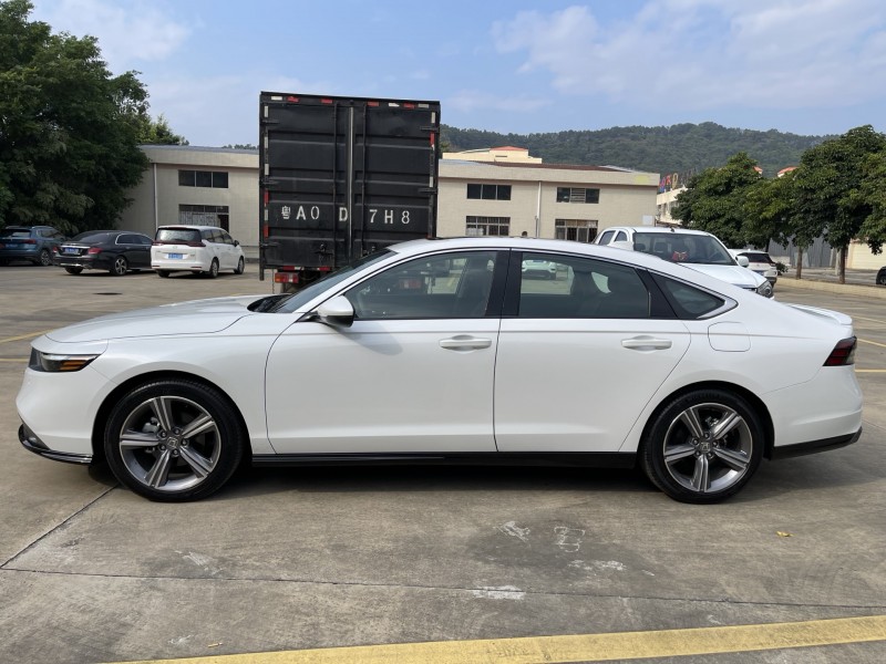 中山24年本田雅阁3