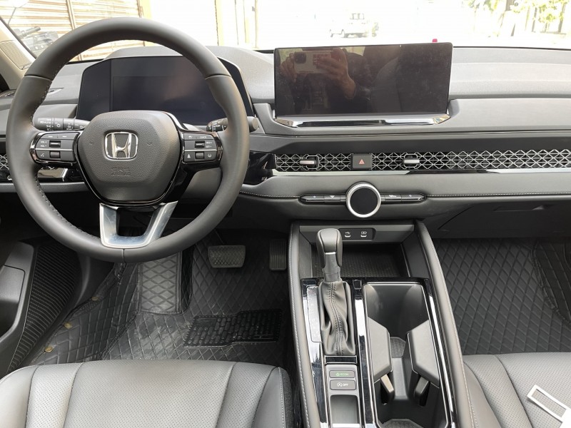 中山24年本田雅阁7