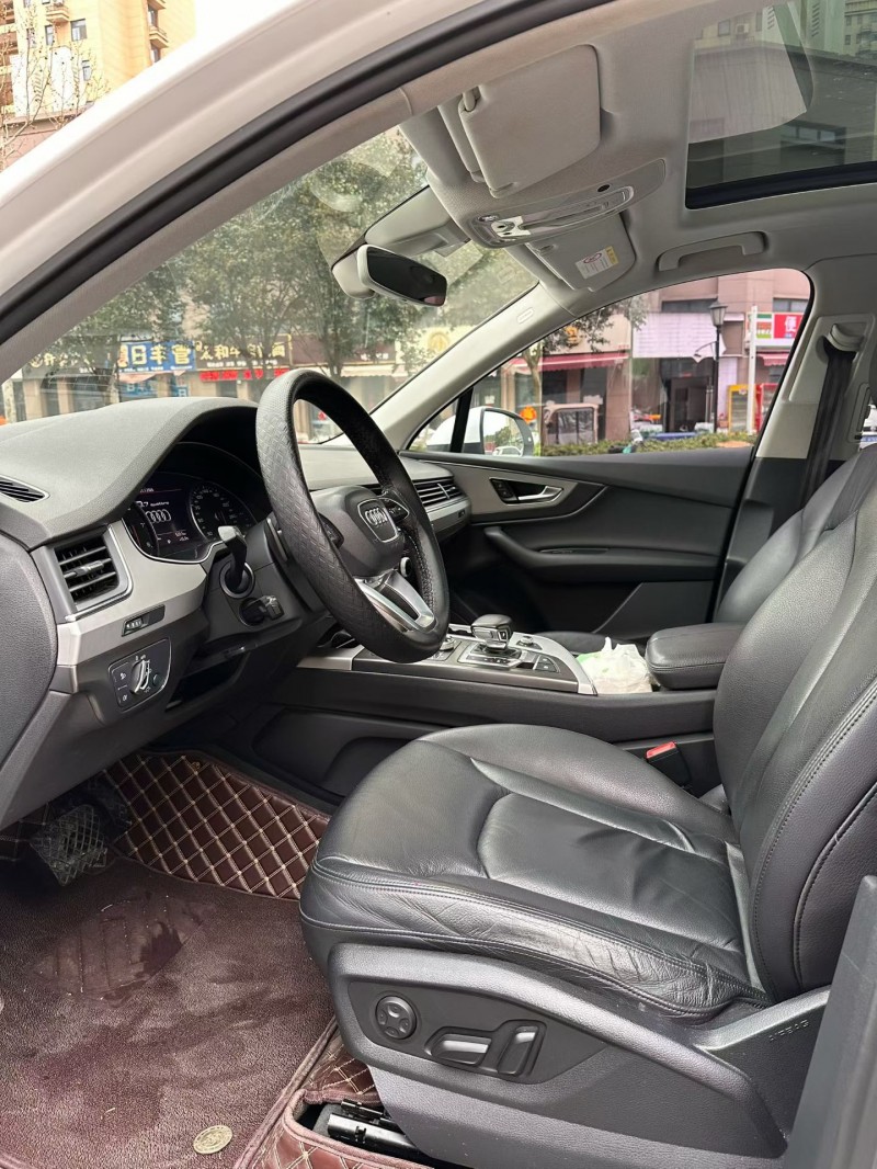 阜阳17年奥迪Q75