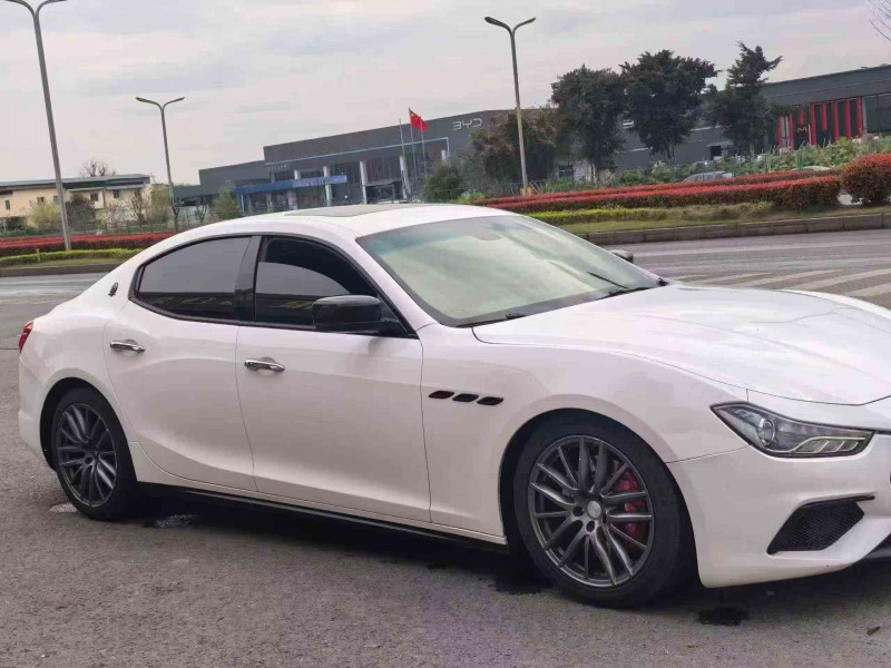 德阳16年玛莎拉蒂Ghibli3