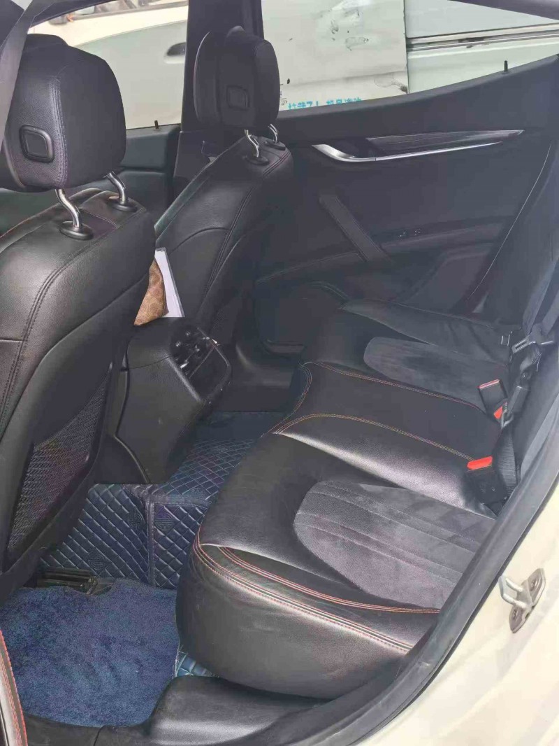 德阳16年玛莎拉蒂Ghibli4