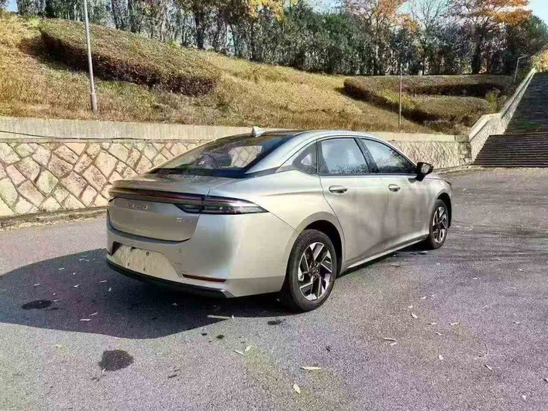 湖州25年传祺埃安S9