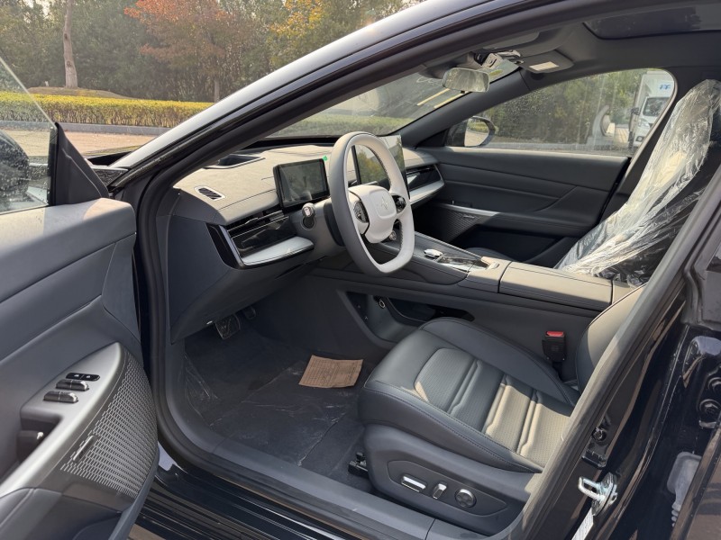 盐城25年东风奕派8