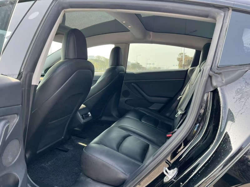 盐城23年特斯拉MODEL 35