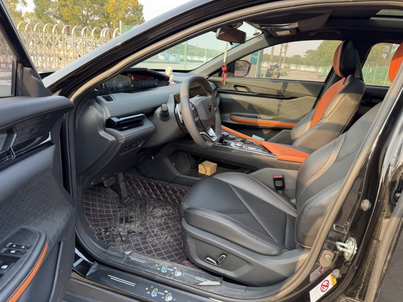 鹽城22年長安汽車UNI5