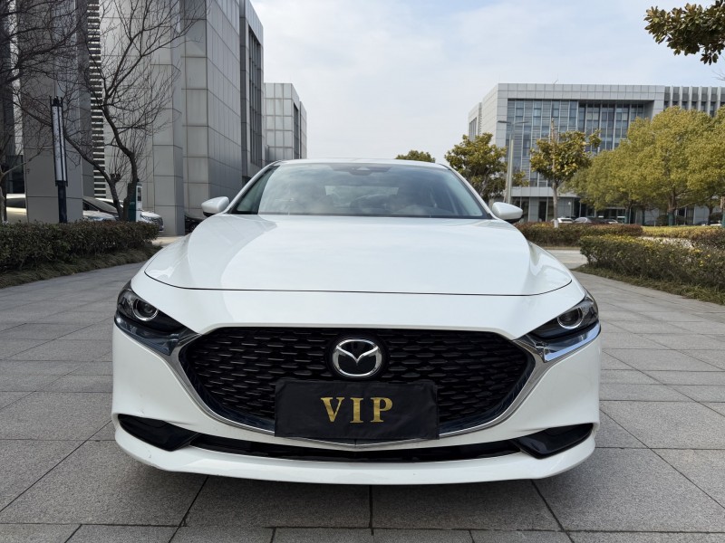 鹽城22年馬自達昂克賽拉1