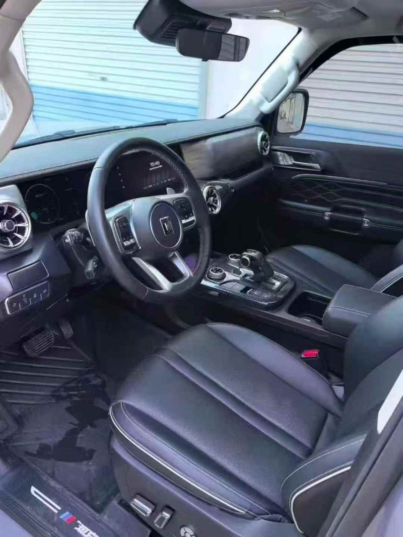 潍坊22年长城汽车坦克4