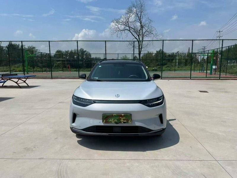 徐州22年零跑汽车C111