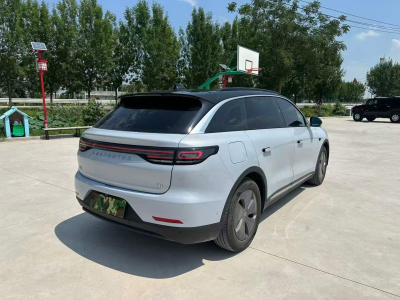 徐州22年零跑汽车C118