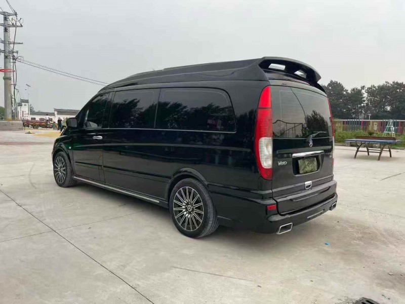 徐州15年奔驰威霆8