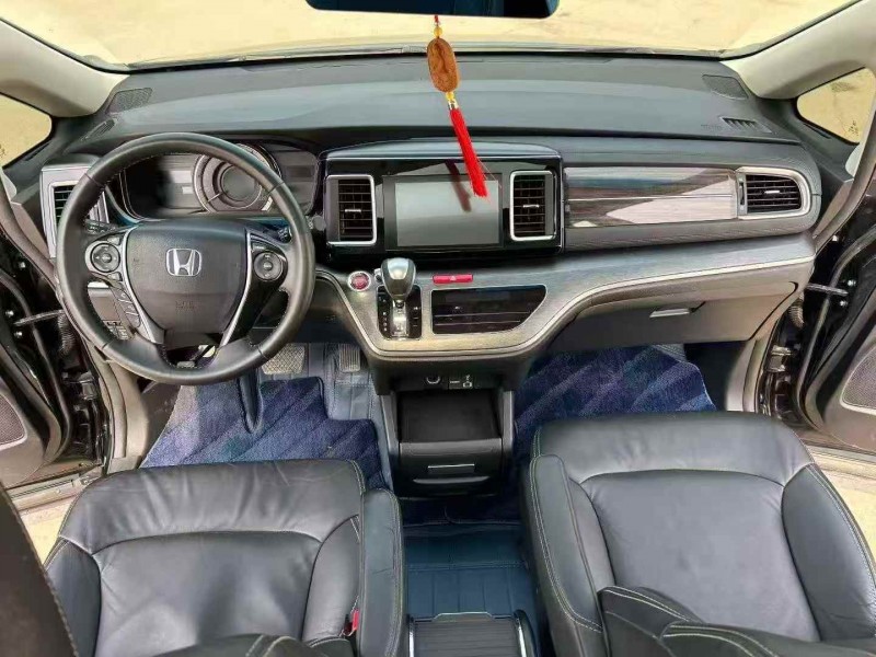 邯郸19年本田艾力绅4