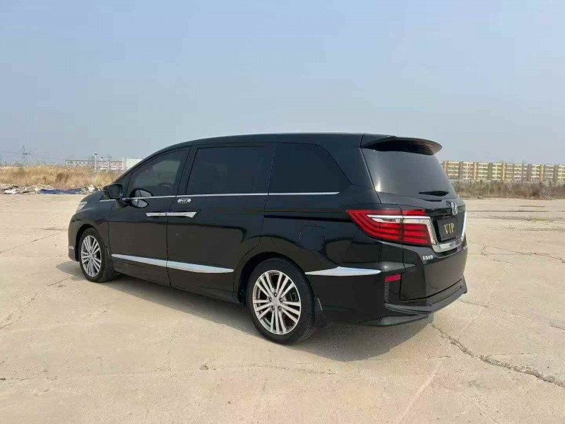 邯郸19年本田艾力绅8