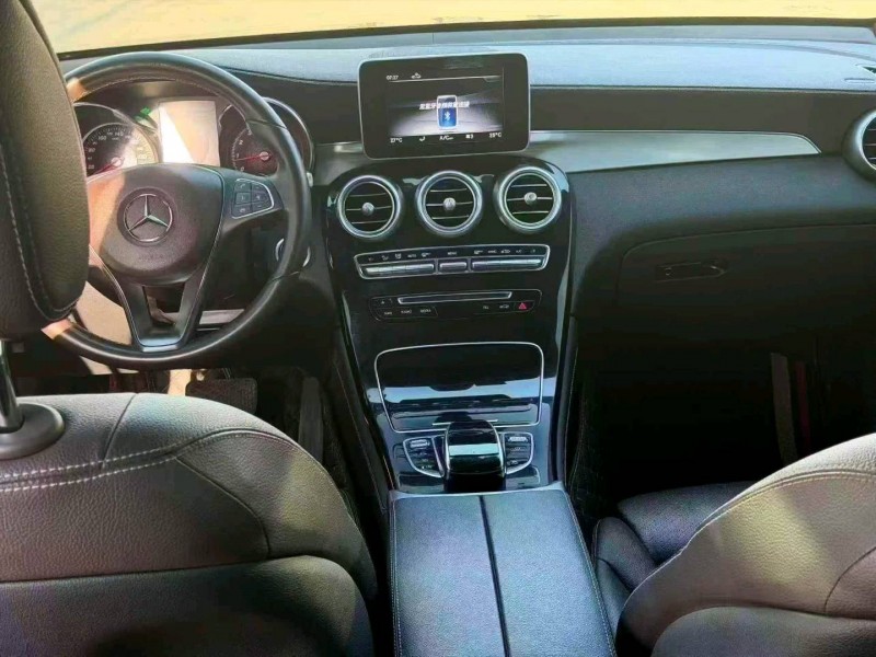 西安19年奔驰GLC5