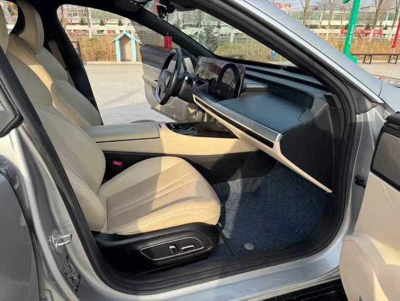 徐州22年小鹏汽车p75