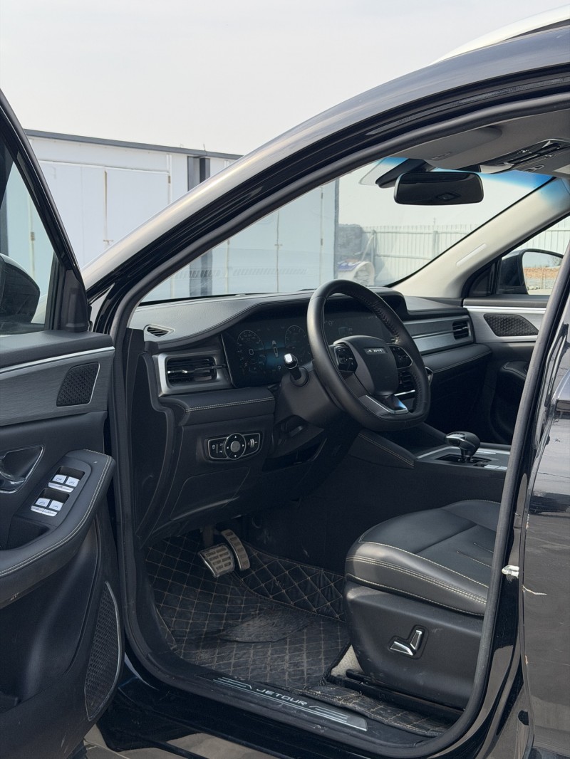 新乡22年奇瑞捷途4