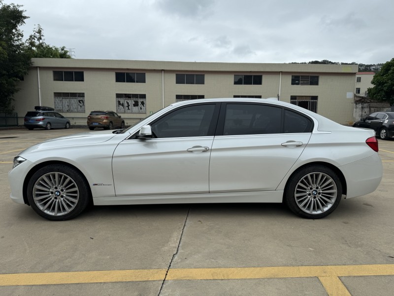 中山18年宝马3系3