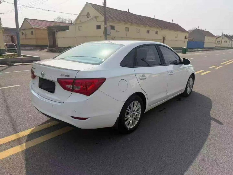 淄博17年别克英朗7