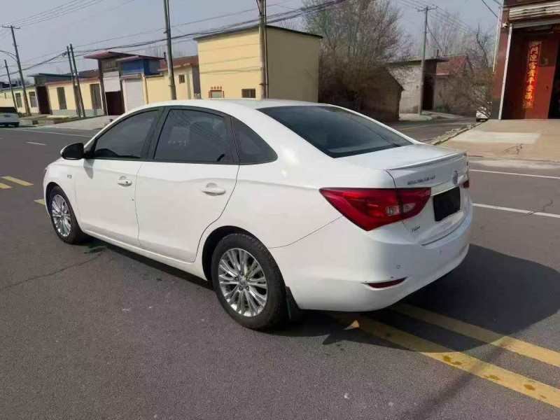 淄博17年别克英朗8