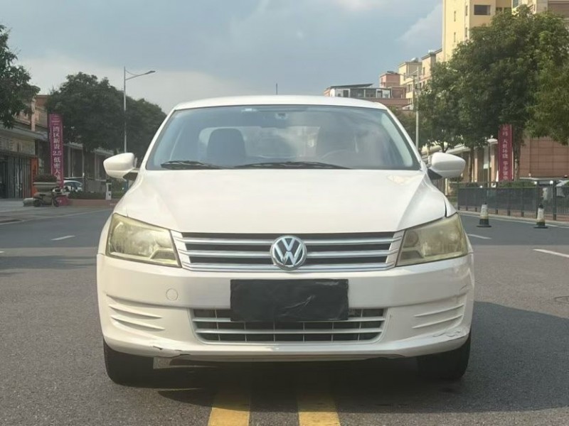 东莞13年大众桑塔纳1