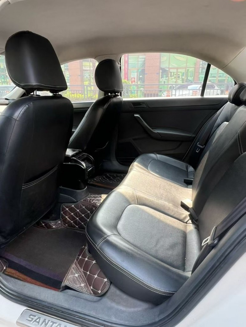 东莞13年大众桑塔纳4