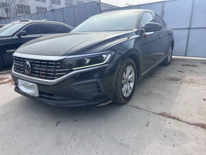 青岛22年大众帕萨特6