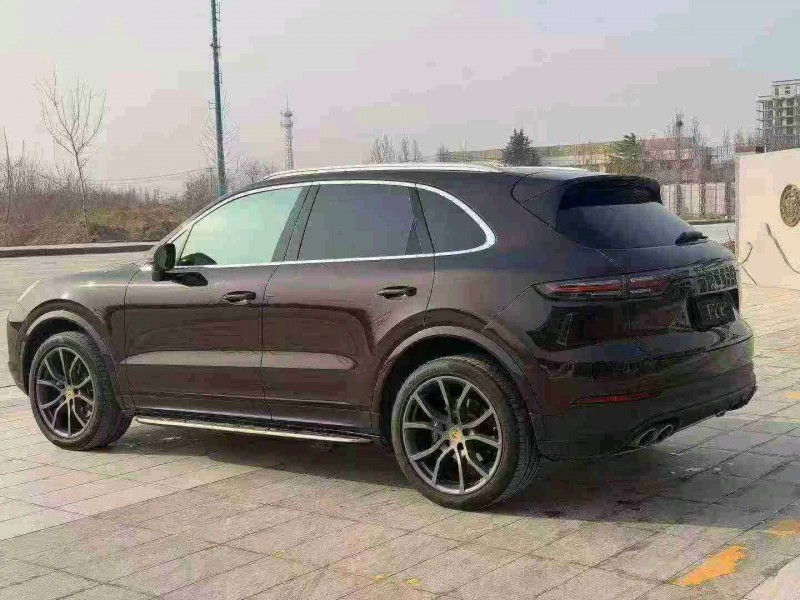 石家庄21年保时捷卡宴6